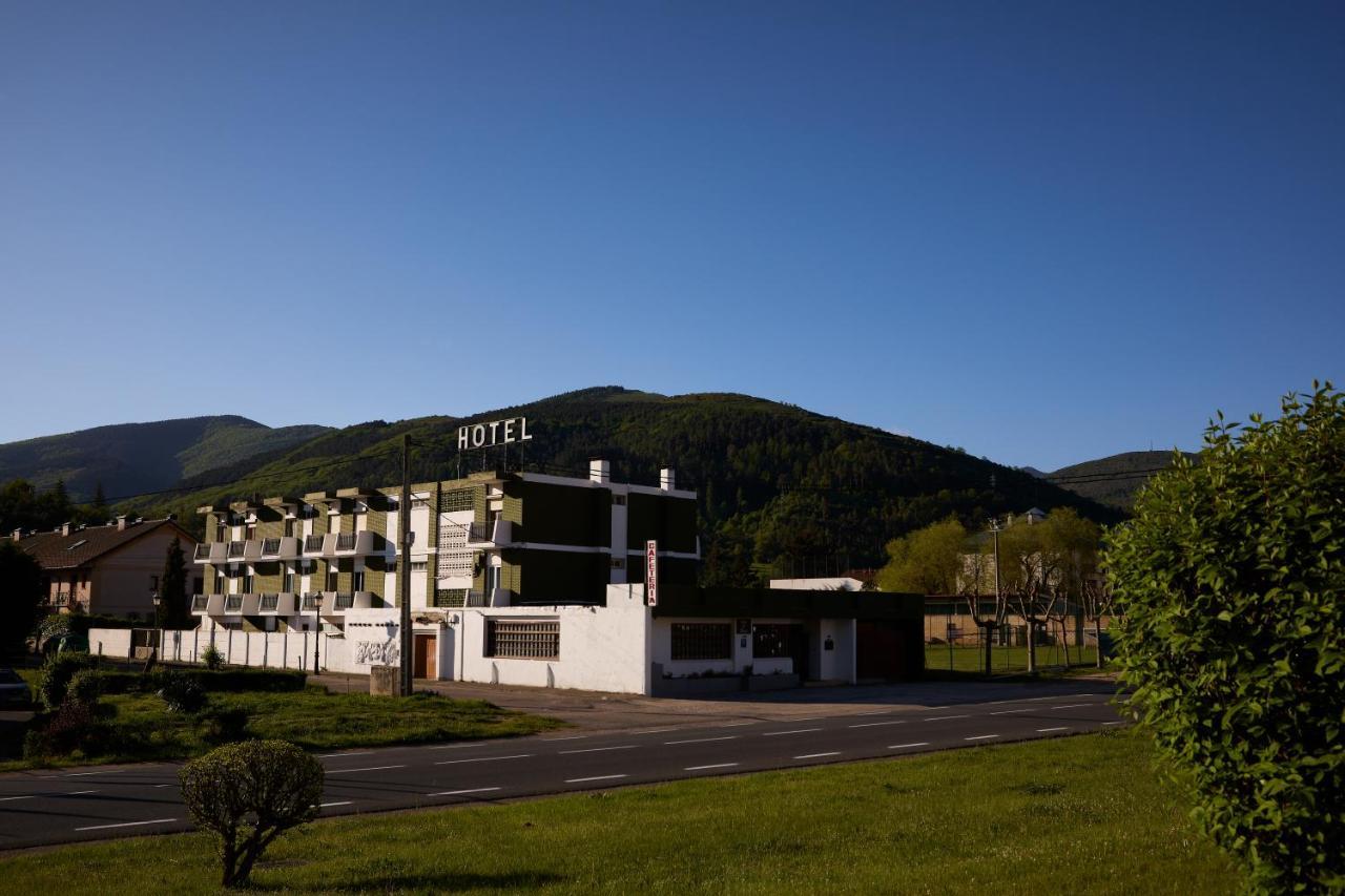 Hotel Del Trueno Ezcaray Exterior photo
